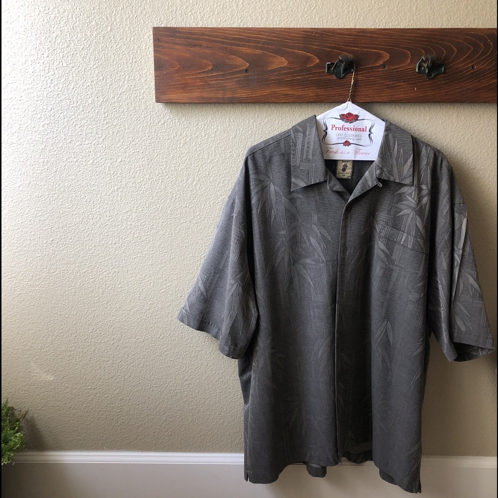 Jamaica Jazz grey button up